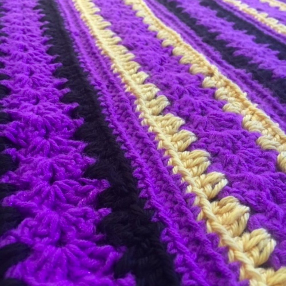 NEW Handmade Afghan Blanket - Picture 2 of 2